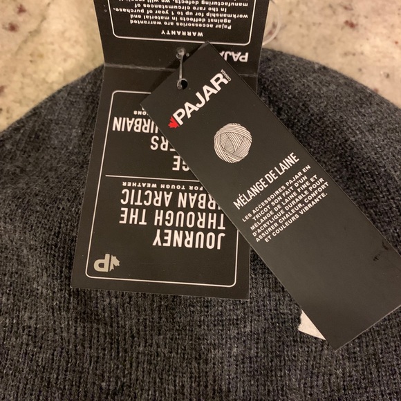 Pajar Stephanie Graphite Beanie NWT - Picture 4 of 8